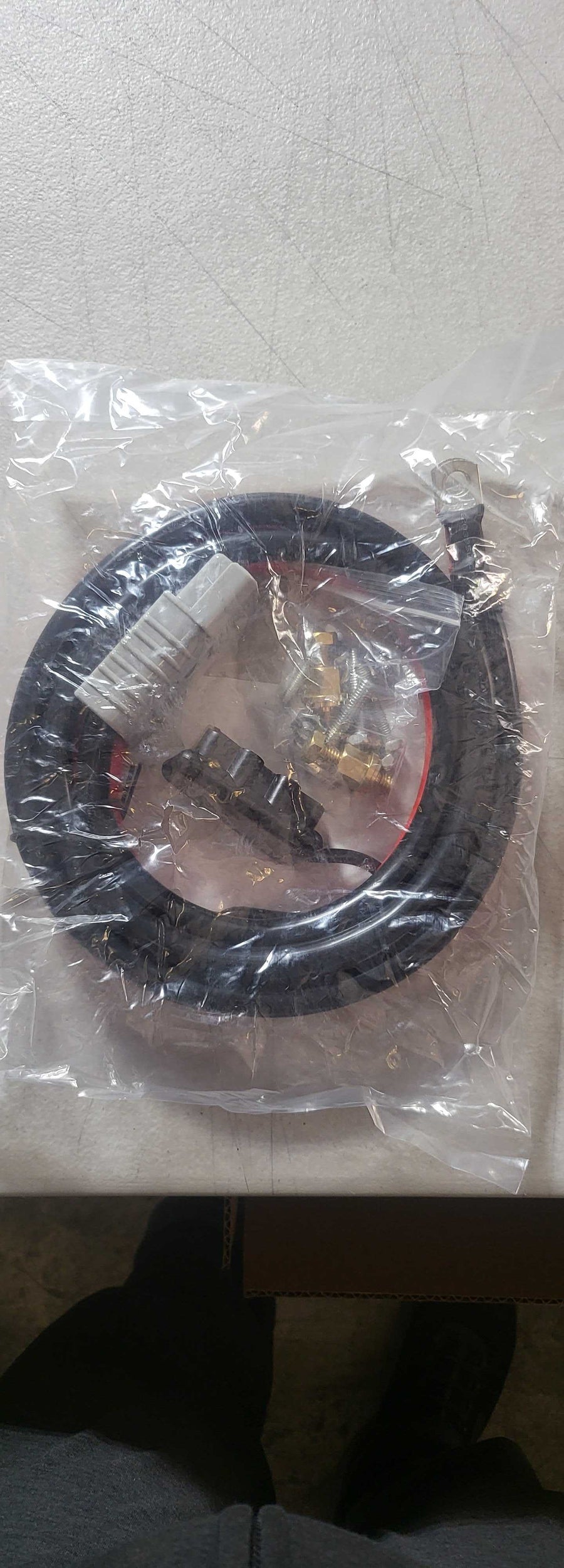 Krieger 1 Gauge 5 foot Vehicle Install Section with Anderson Connector and Hardware - KRB5FT